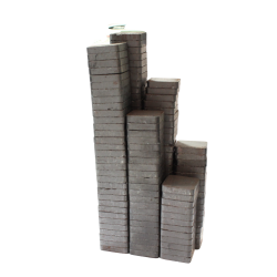3/4 Inch 19mm Square Ceramic Magnet Bulk 144 Pieces